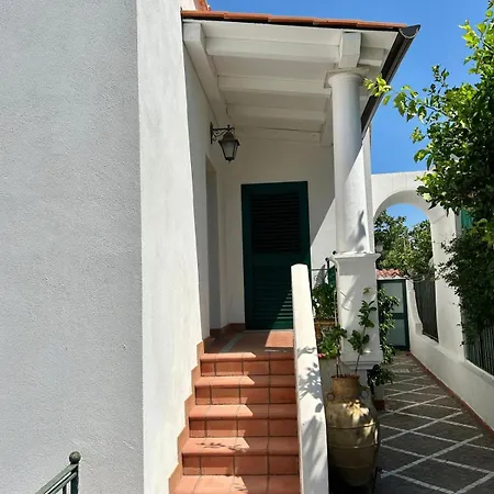 Bianca Maria Up Feriehus Capri