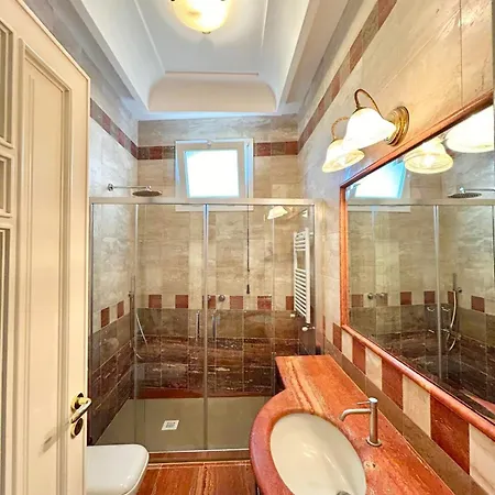 Bianca Maria Up * Capri